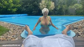 POV fun at swimmingpool
