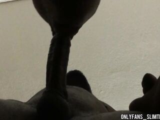 I know that guy love the way I suck it