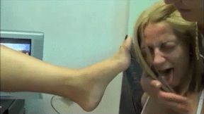 FOOT SMELLING NAKOTA COMPILATION-WMW