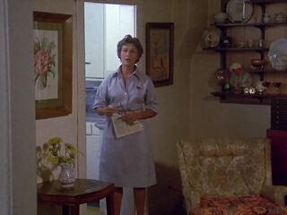 Lynda Carter - Hawt And Naked - Bobbie Jo and the Outlaw