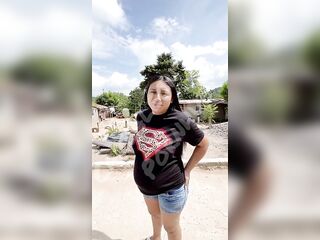 Voy a mi pueblo y me encuentro a un exnovio, me pidió grabar un clip con él y así nos quedó ????????