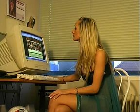 Pornstar for a day Eva the blonde teen masturbates her pussy