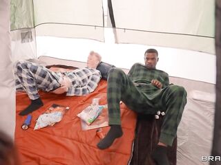 Brazzers: Relieving Tent-sion with Roxie Sinner on PornHD