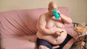 Gaing Fat Guy Andy Stuffs His Growing Belly With Tons of Sweets *MP4*