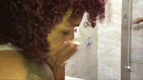 espiando novinho tomando banho, nao resistir e dei a buceta gostoso
