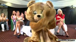 Three girls fucking dancing bear