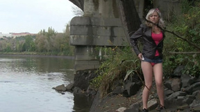 Blonde Pissing Under The Bridge