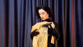 Goddess putting on latex catsuit on latex catsuit (720p)