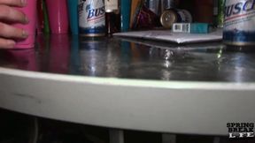 Girls Getting Ready then Night Time Beach Party - SpringbreakLife