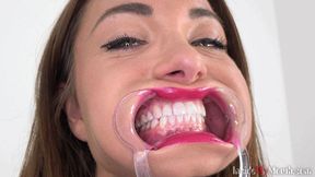 Inside My Mouth - Jennifer B (MOBILE)