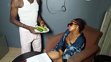 Cheating Horny MILF did it with gardener