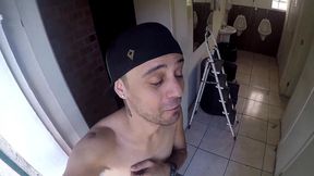 curtindo a rola grande do amigo