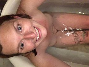 Ludicrously Horny From Being in a Hot Bath I Sent a 30st 420lb Dude a Video Telling Him I Wanted Him on Top of Me