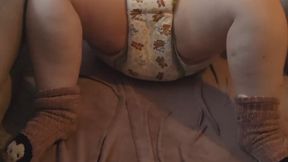 ABDL DisabledDaisyBBW putting on fresh adult diaper