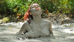 Ludella Messy in Bubbling Mud