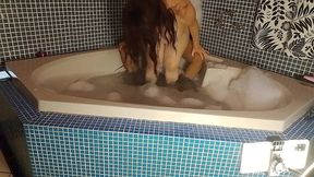 vivi guedez goes to the motel to have a good fuck.
