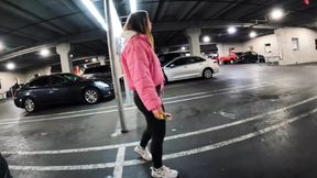 Girl Sucking Dick Stranger in Car Sucked All the Cum