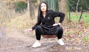 got2pee com video muddy pee puddle 1080P