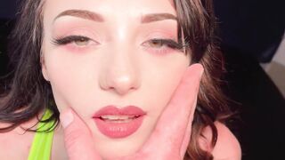18 Year Old Cecelia Taylor Returns for Hard Sex