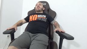Steward fart on dwarf part 1 By Agatha ludovino and Pitoco Cam By Dani Full hd