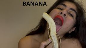 SUCKING AND SMASHIN BANANA
