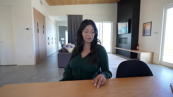 Daddy's Little Secret&#x1F92B;: Banging My Buddy's Scorching Mom - Cami Strella & Lev Lieben