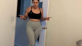 Giantess Sammie Discovers A Tiny Running Partner