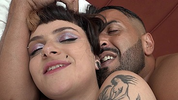 Candy Crush devora Tony Tigrão com seu cú guloso