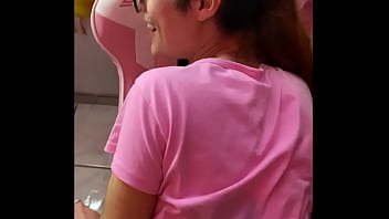 Nerd comendo a Ruiva de Dreads