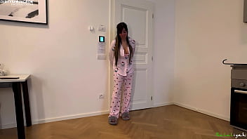 Aaliyah Teases Alexander With Tongue, Inducing Intense Orgasm&#x1F4A6;