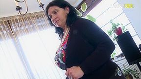 Bbw Auntie Plays With Her Juicy Old Pussy Full