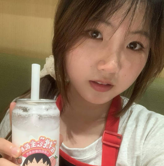 海角社區.勤工儉學賣奶茶的小妹妹被我拿下