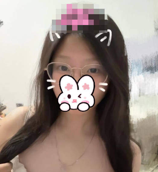 海角社區.極品巨乳高中生小琳