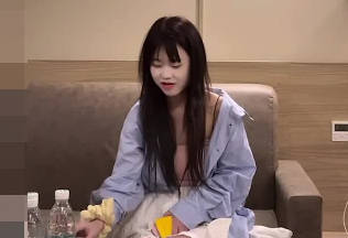 杏吧原創.今天約了一個來旅遊的兼職妹子-魚知歡
