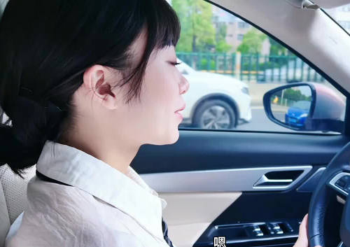 杏吧原創.都市年輕女白領老闆私人秘書