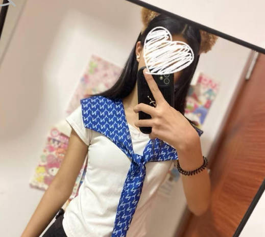 海角社區.身高170的學生妹被我玩到痙攣
