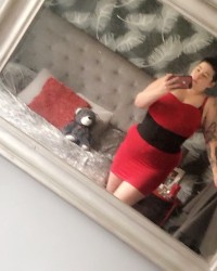 Tiny waist photo