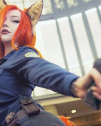 Saya cosplay photo