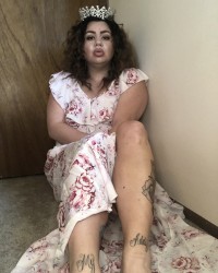 Your Queen photo