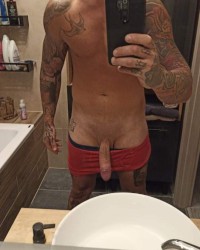 Me naked photo