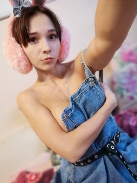 My mini dress and beautiful lips