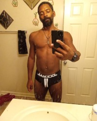 Friend let me use his shower photo