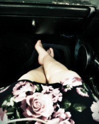 Small feet photo