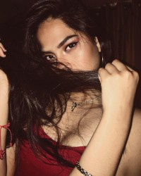 Besos amigos photo