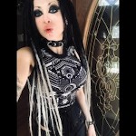 MorticiaGraves