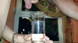 大，巨大和巨大的射精（水下）