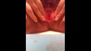 LoveDjOrale 拯救了她性感的脂肪美味的阴户