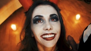 饥渴恶魔大战骷髅 - Mia Bandini万圣巨献