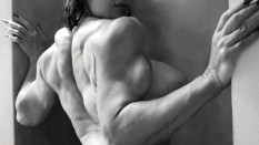 Muscle women flexing