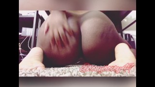 Ebonybooty49 扭动